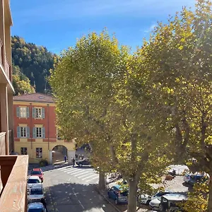  Appartement Renove Au Coeur Du Village